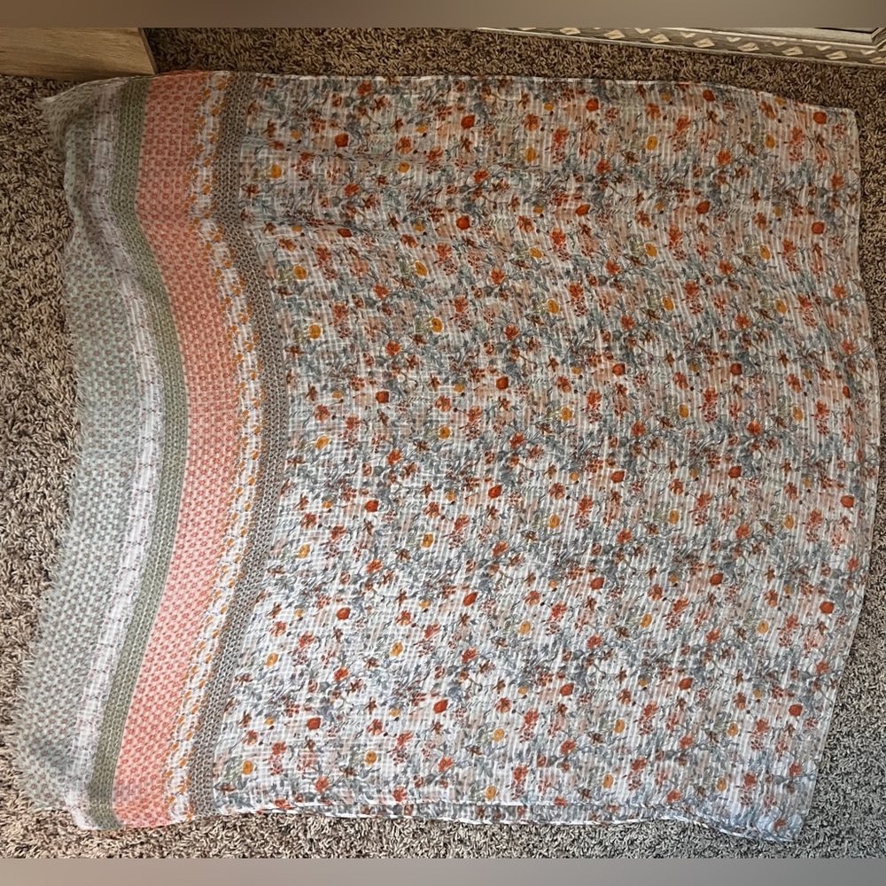 Pull and Bear Floral Scarf